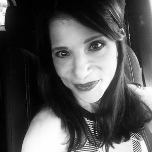 Meet your Posher, Renee